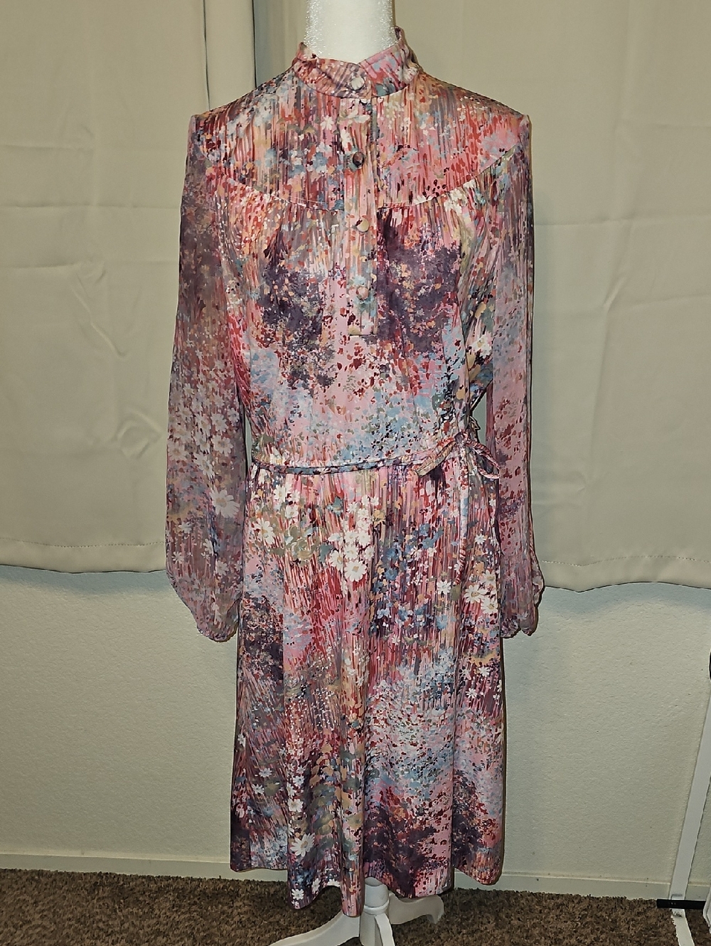 Lady Carole Floral Pleated Pink Multi-Color Long-Sleeve Midi Dress M/L
